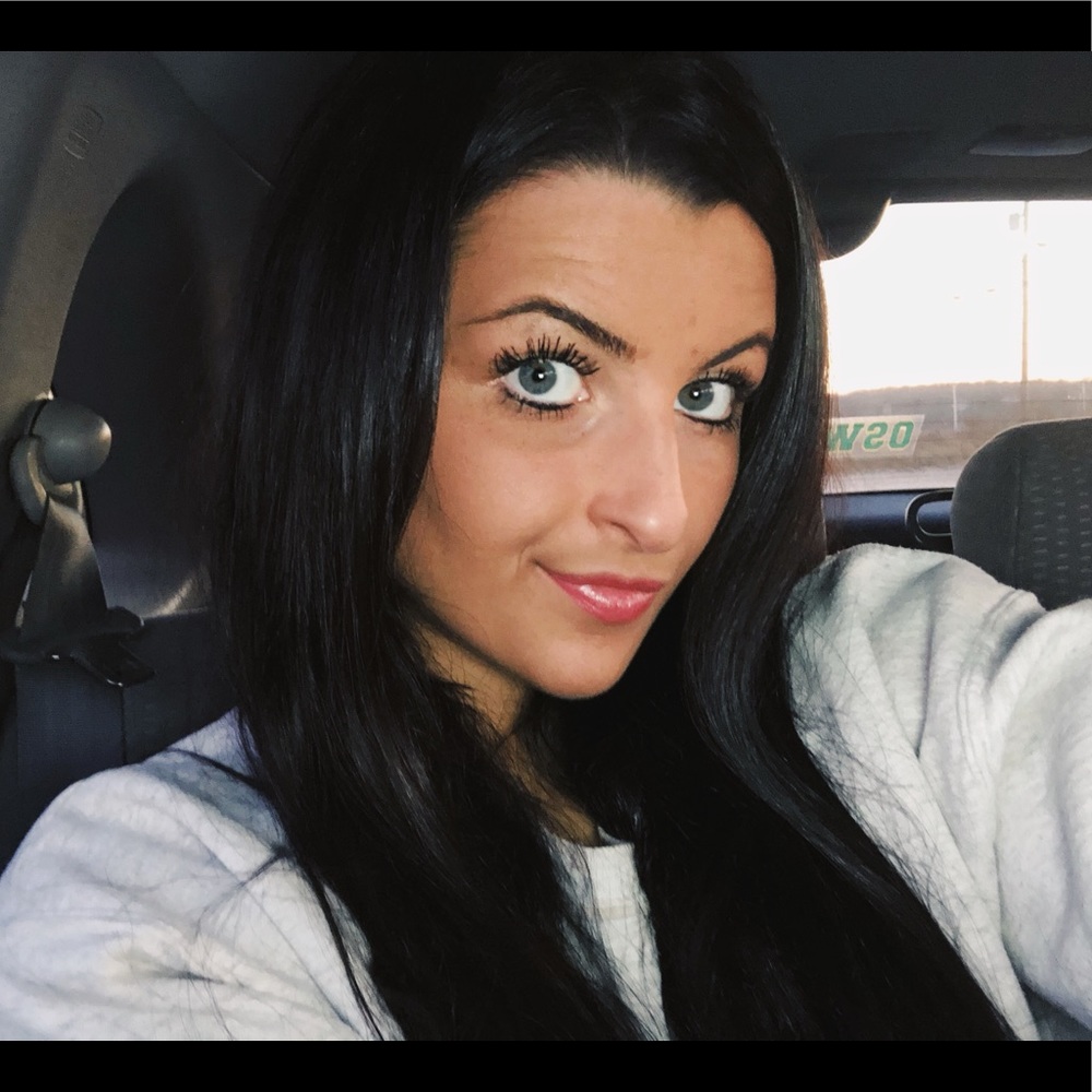 Meet your Posher, Jackie